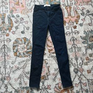 Hollister high rise jean legging 3R (w26/l29)